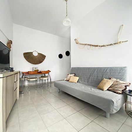 Windmills Apartment By Opus Mykonos Town Exterior photo